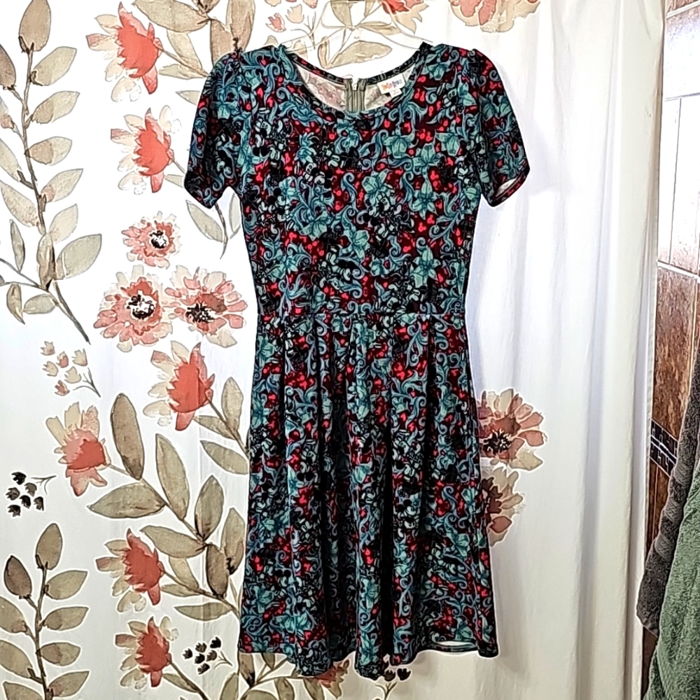 Lularoe Amelia dress. Size small Mickey and Minnie.